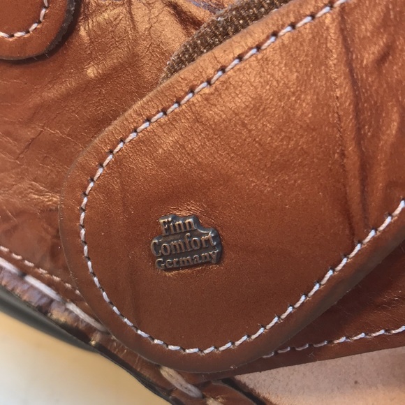 NWOT Finn Comfort Brown Leather Sandals with Velcro Straps Size 10 - Picture 12 of 16